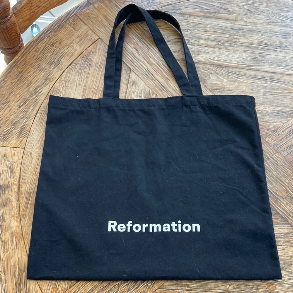 Reformation Flat Tote Large Size 16” x 18” with 23” straps